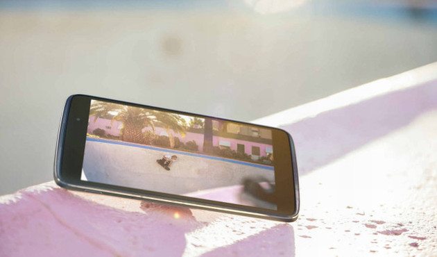 Alcatel OneTouch IDOL 3: симметричный смартфон скоро на рынке