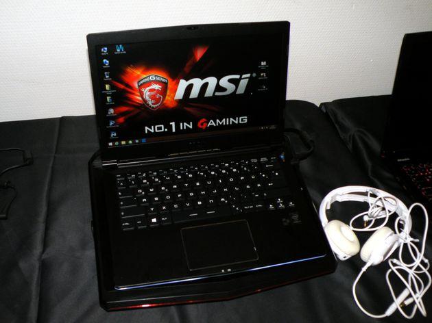 MSI GS30 Shadow thinner and dock