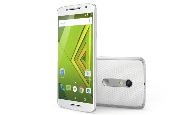Motorola Moto X Play доступна в Украине - интересный смартфон примерно за 10 000 UAH.