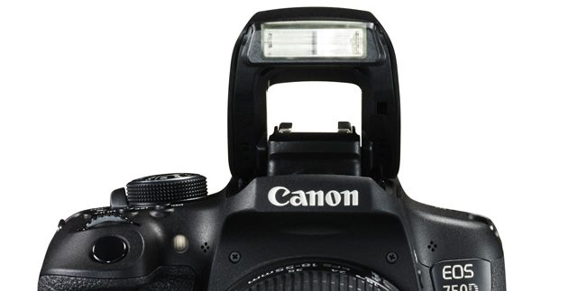 Поворотная вспышка pop-up - новая идея от Canon