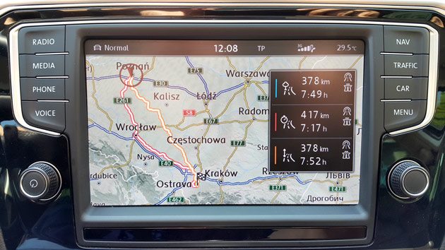 VW Passat Variant - navigation