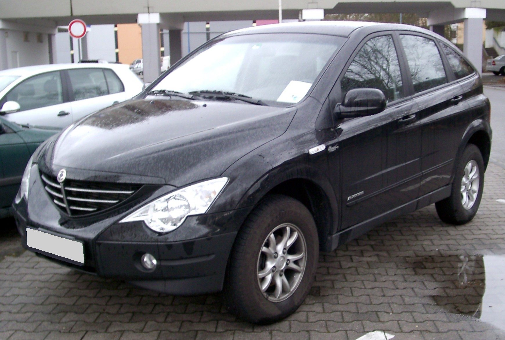 SsangYong_Actyon_front_20080303