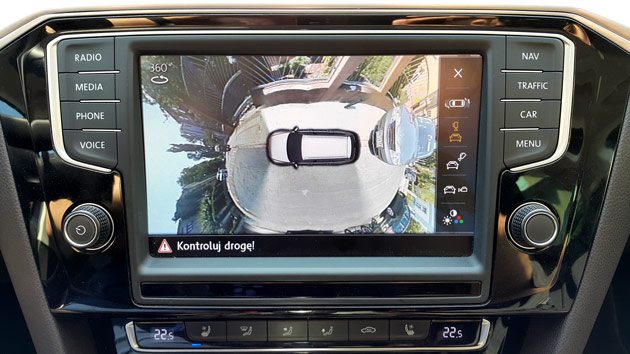 VW Passat Variant - view from cameras