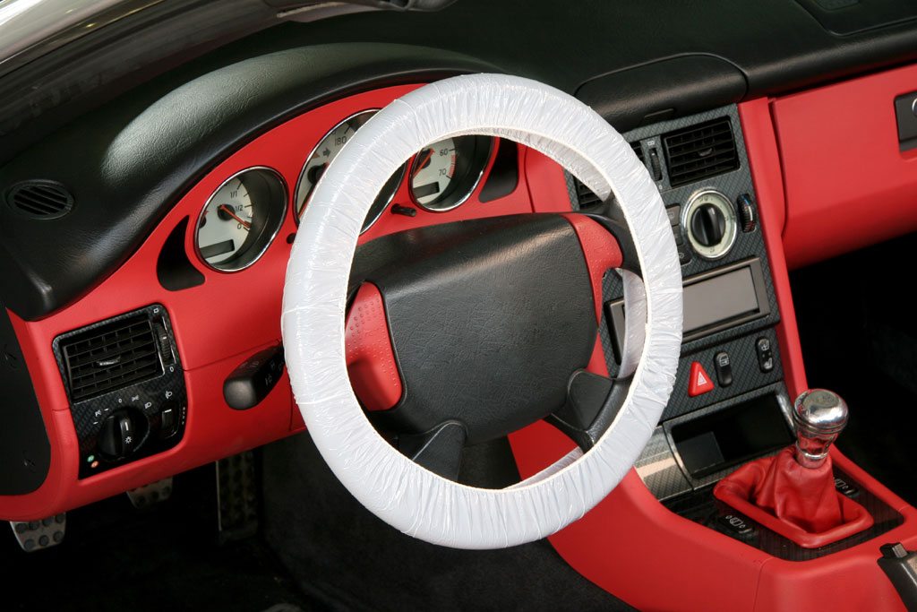cover on the steering wheel of the car