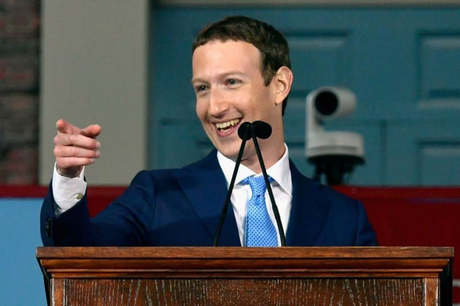 Zuckerberg, creator of the social network Facebook,  prepare to become US president