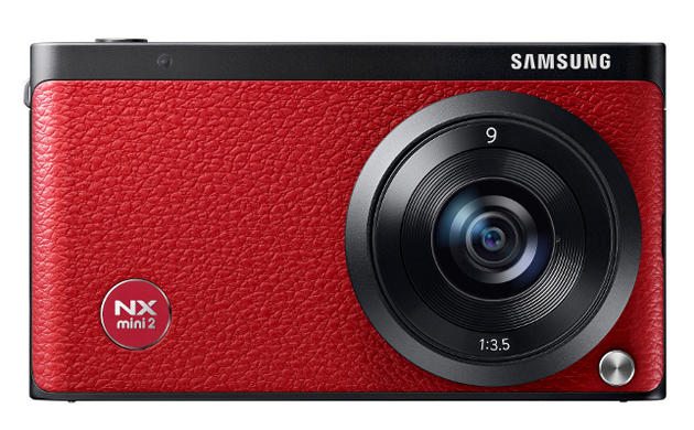 Фотоаппарат со съемным объективом Samsung NX mini 2