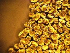 Современые "алхимики" превращают серебро в золото