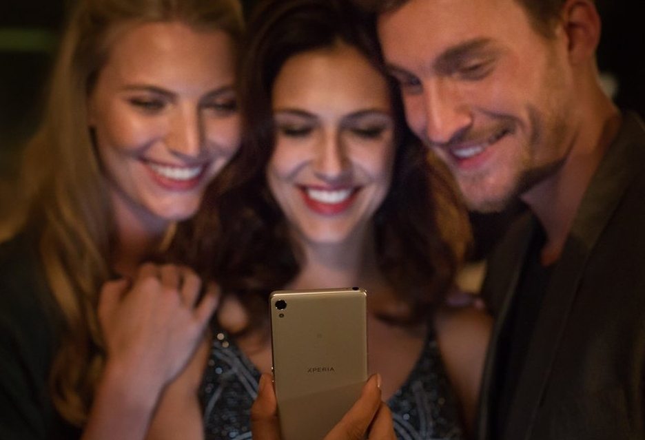 Sony Xperia X - новая серия интересных смартфонов. Видео