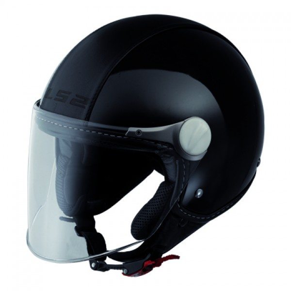 Как выбрать удобный шлем для скутера?
