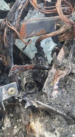 Galaxy Note 7 стал причиной пожара автомобиля