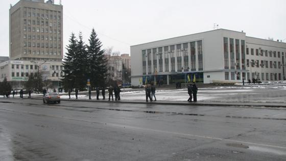 В Ровно жители решили перекрыть центральную улицу