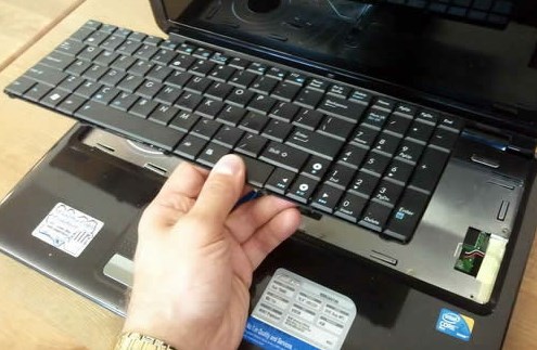 Замена клавиатуры в ноутбуке Asus. Инструкция в фото