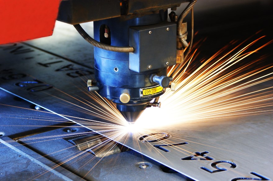 Laser cutting of metal Company Avaloninvest