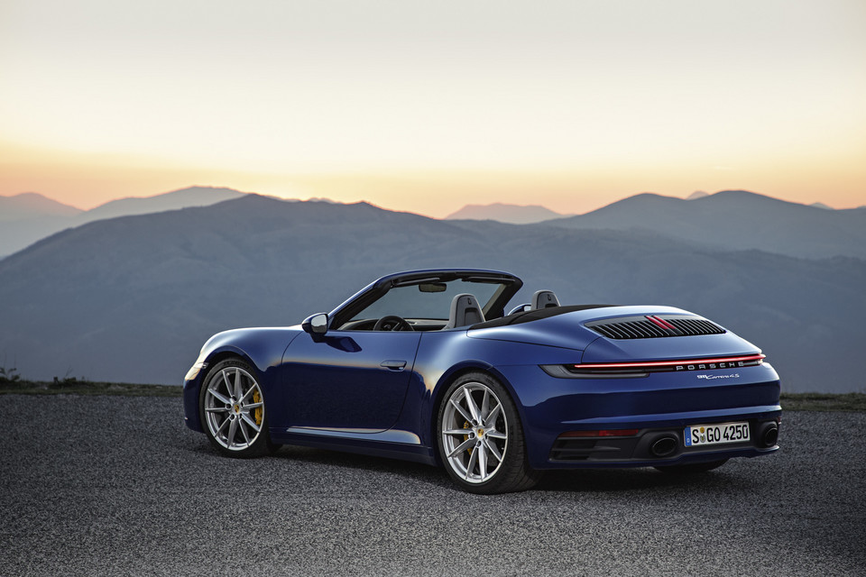 Обновленный Porsche 911 кабриолет выйдет в 2019 году