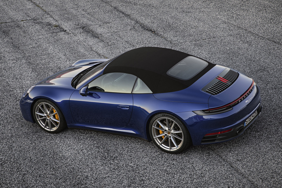 updated Porsche 911 Cabriolet will be released in 2019 year