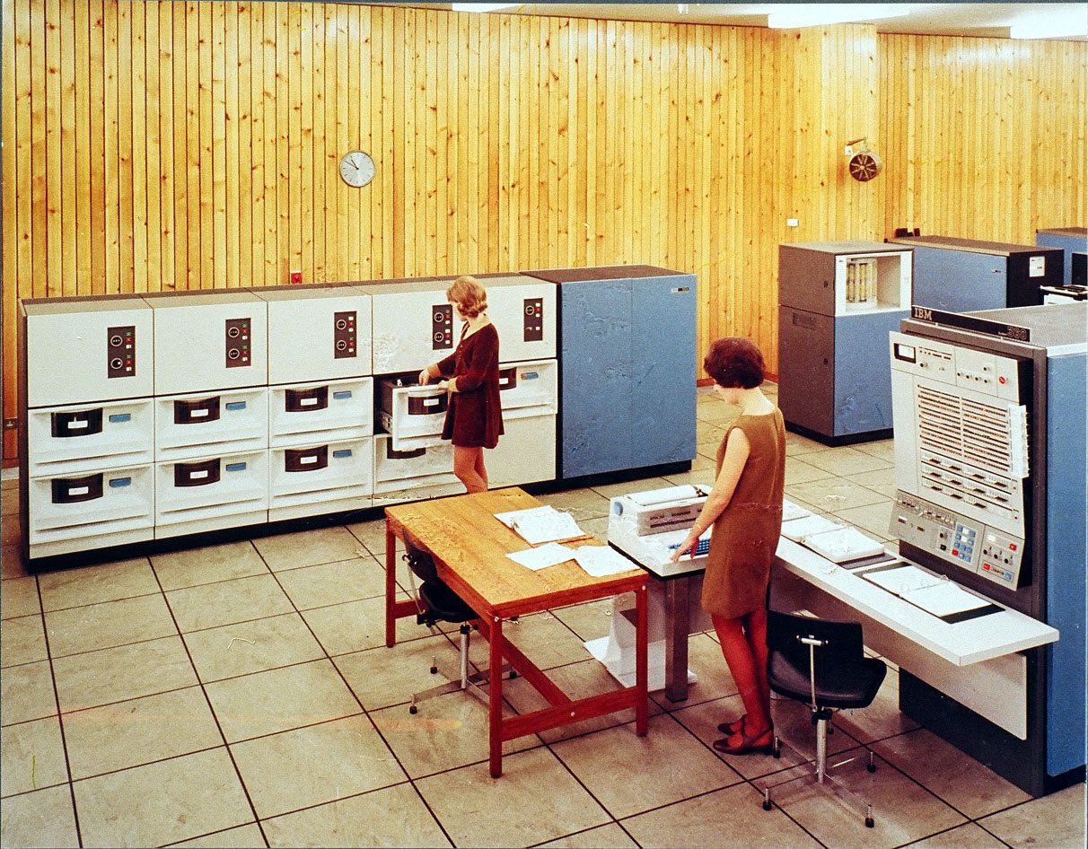 1965 IBM 2310 