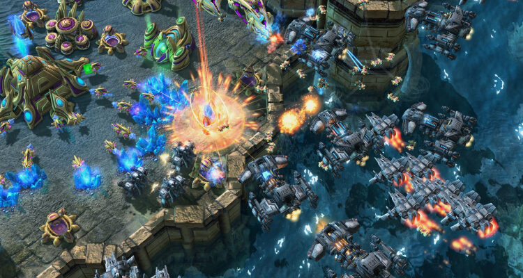 Ветераны Blizzard из Frost Giant Studios вдохновляются Warcraft III и StarCraft II при работе над своей стратегией