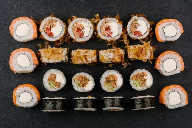 Суши и роллы как часть современной кухни всего мира