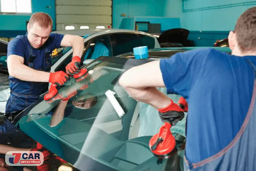 auto glass replacement in Kyiv